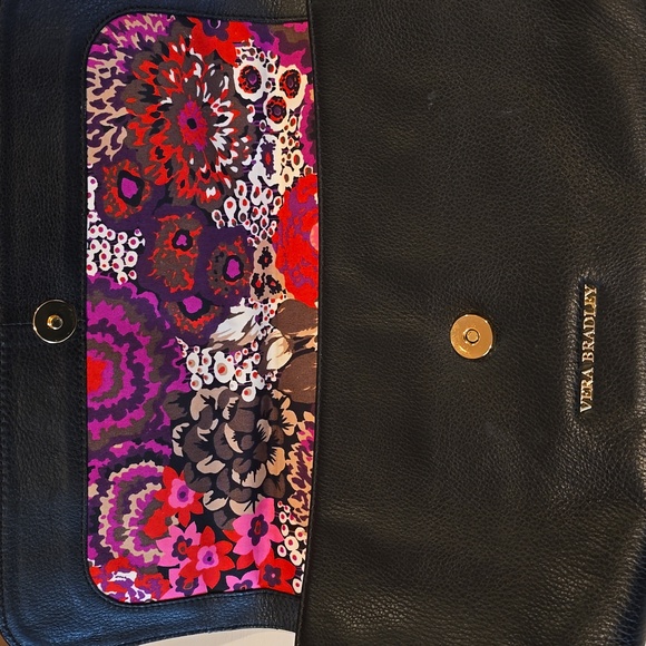 Vera Bradley Black Quilted Clutch/Crossbody - Picture 3 of 8